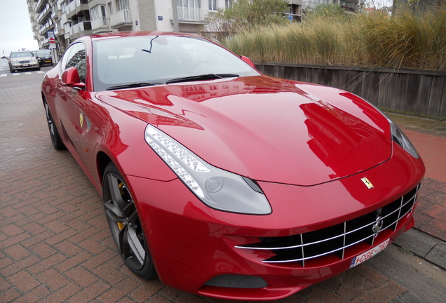 Ferrari FF