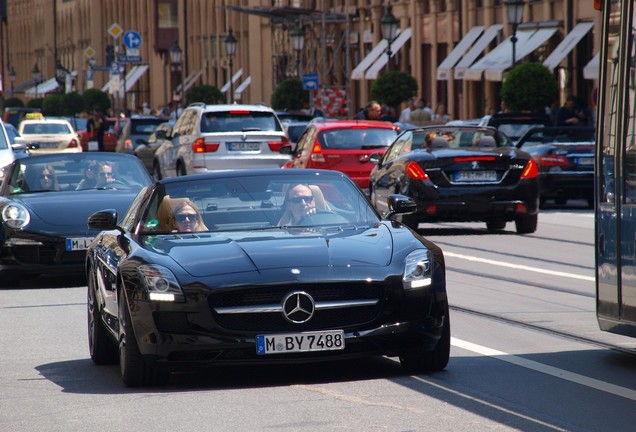 Mercedes-Benz SLS AMG Roadster