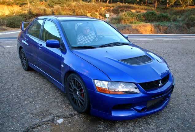 Mitsubishi Lancer Evolution IX