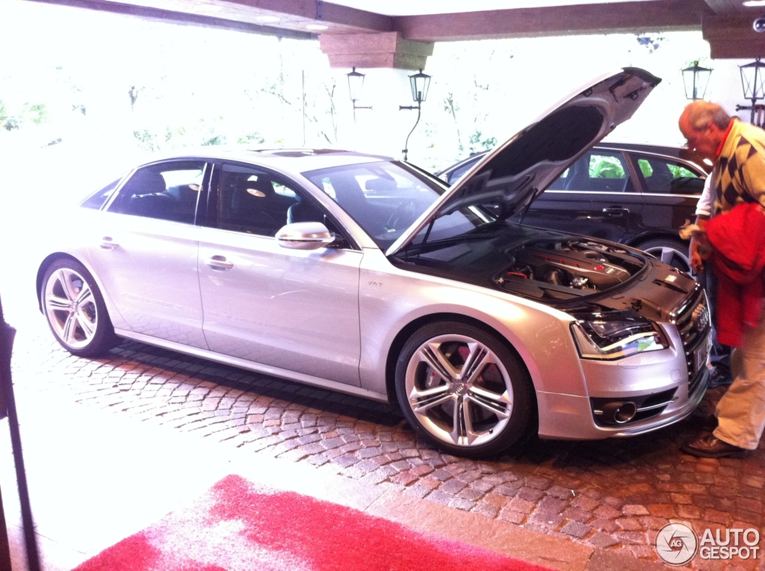 Audi S8 D4