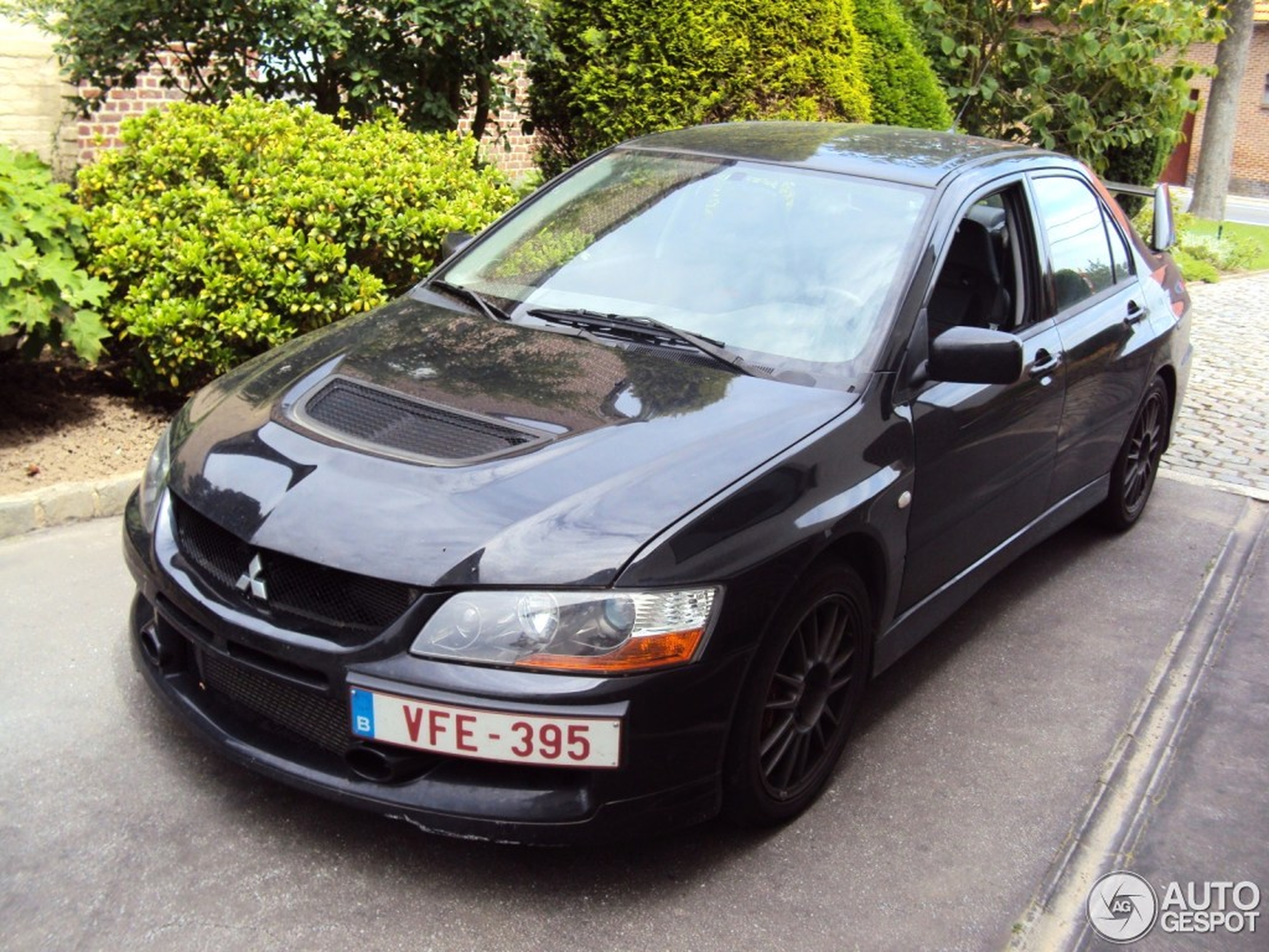 Mitsubishi Lancer Evolution IX