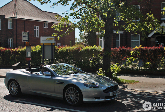 Aston Martin DB9 Volante