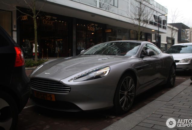 Aston Martin Virage 2011