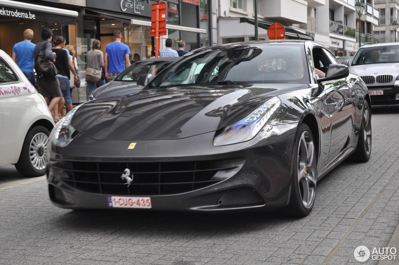 Ferrari FF