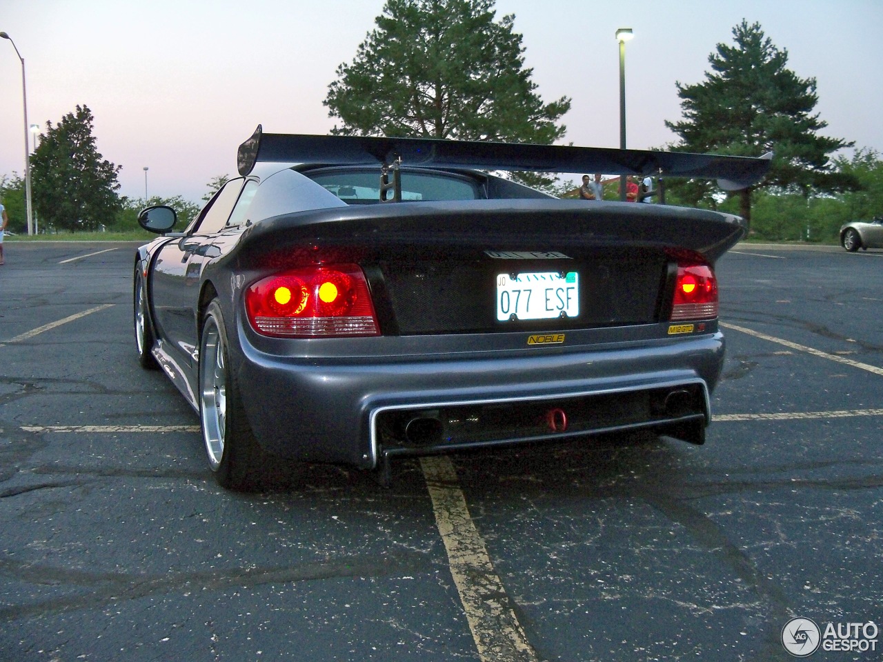 Noble M12 GTO-3R