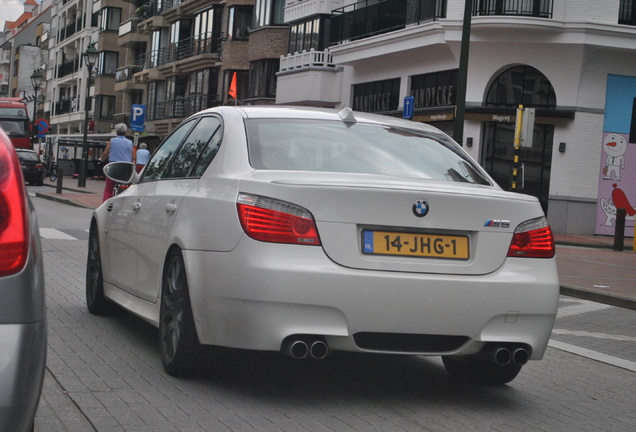 BMW M5 E60 2005