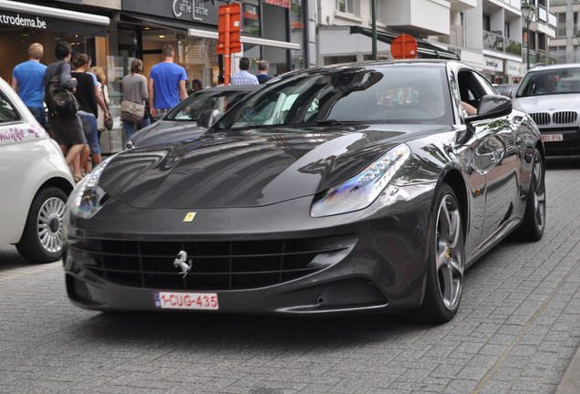 Ferrari FF