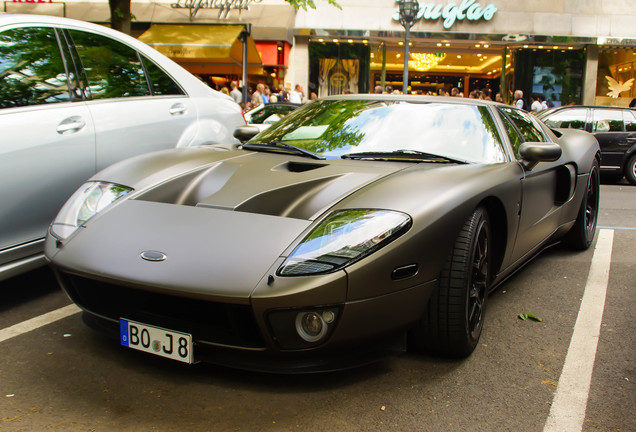 Ford GT