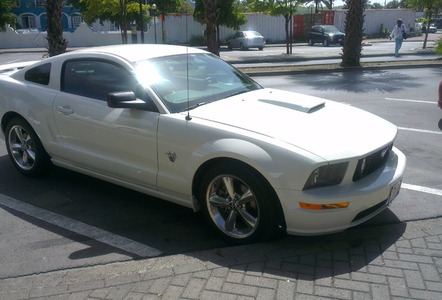 Ford Mustang GT 45th Anniversary Edition