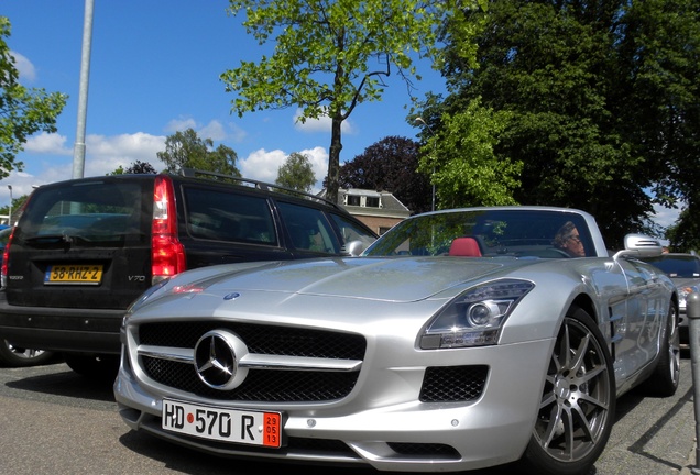 Mercedes-Benz SLS AMG Roadster