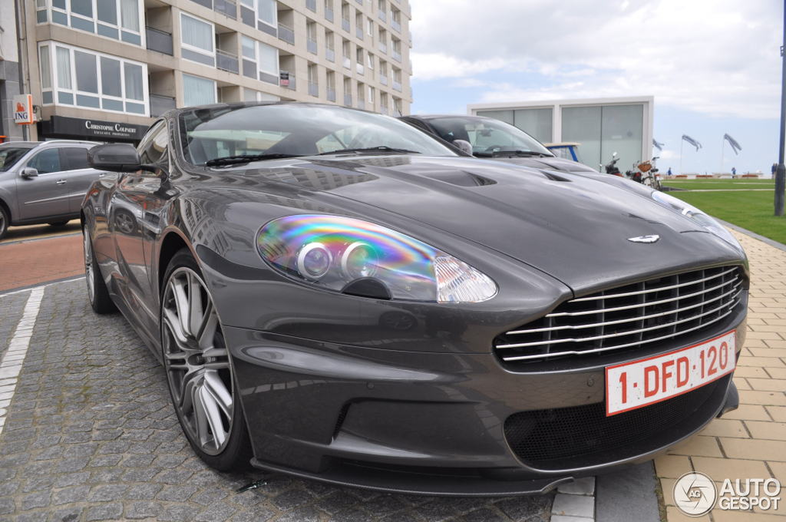 Aston Martin DBS