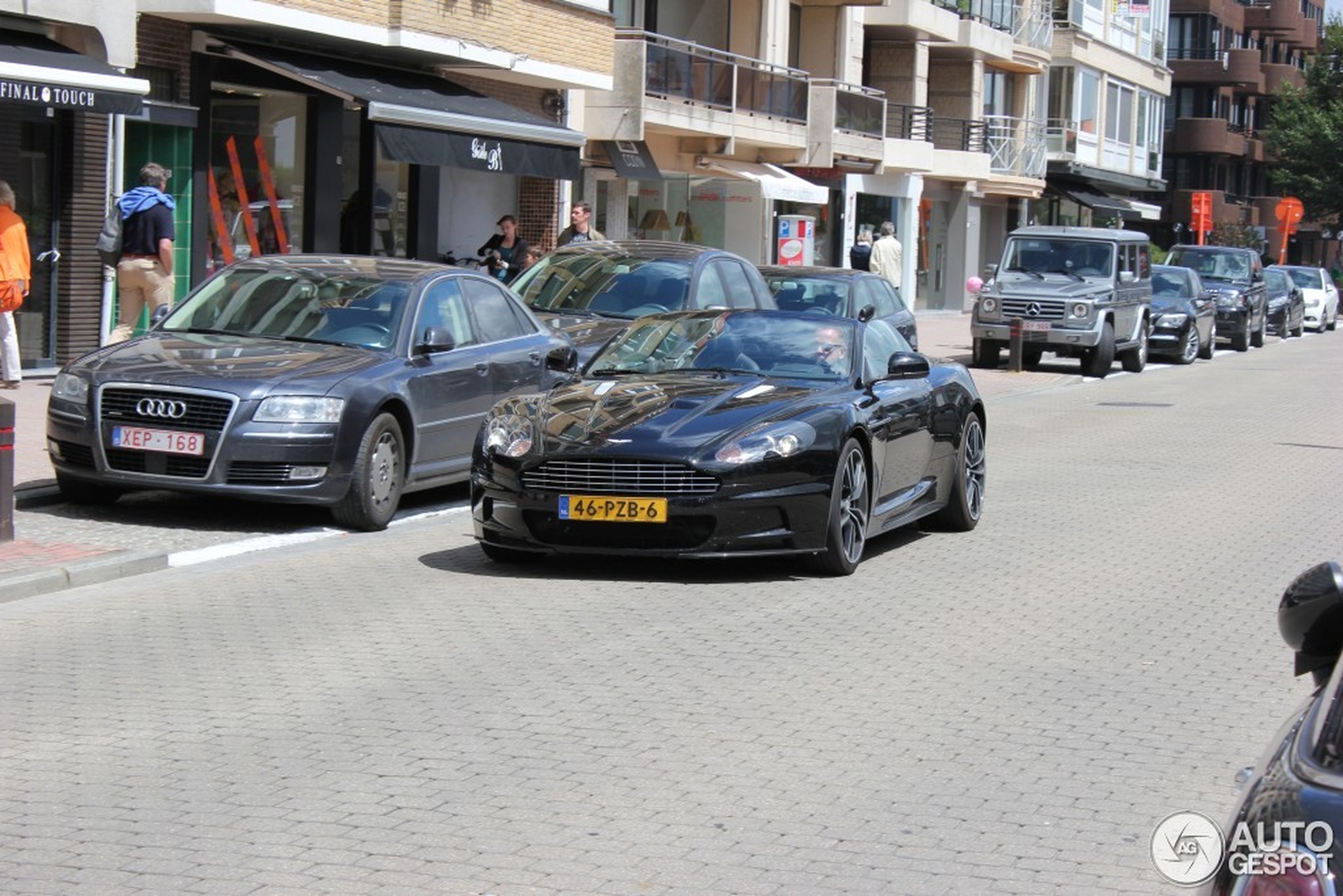 Aston Martin DBS Volante