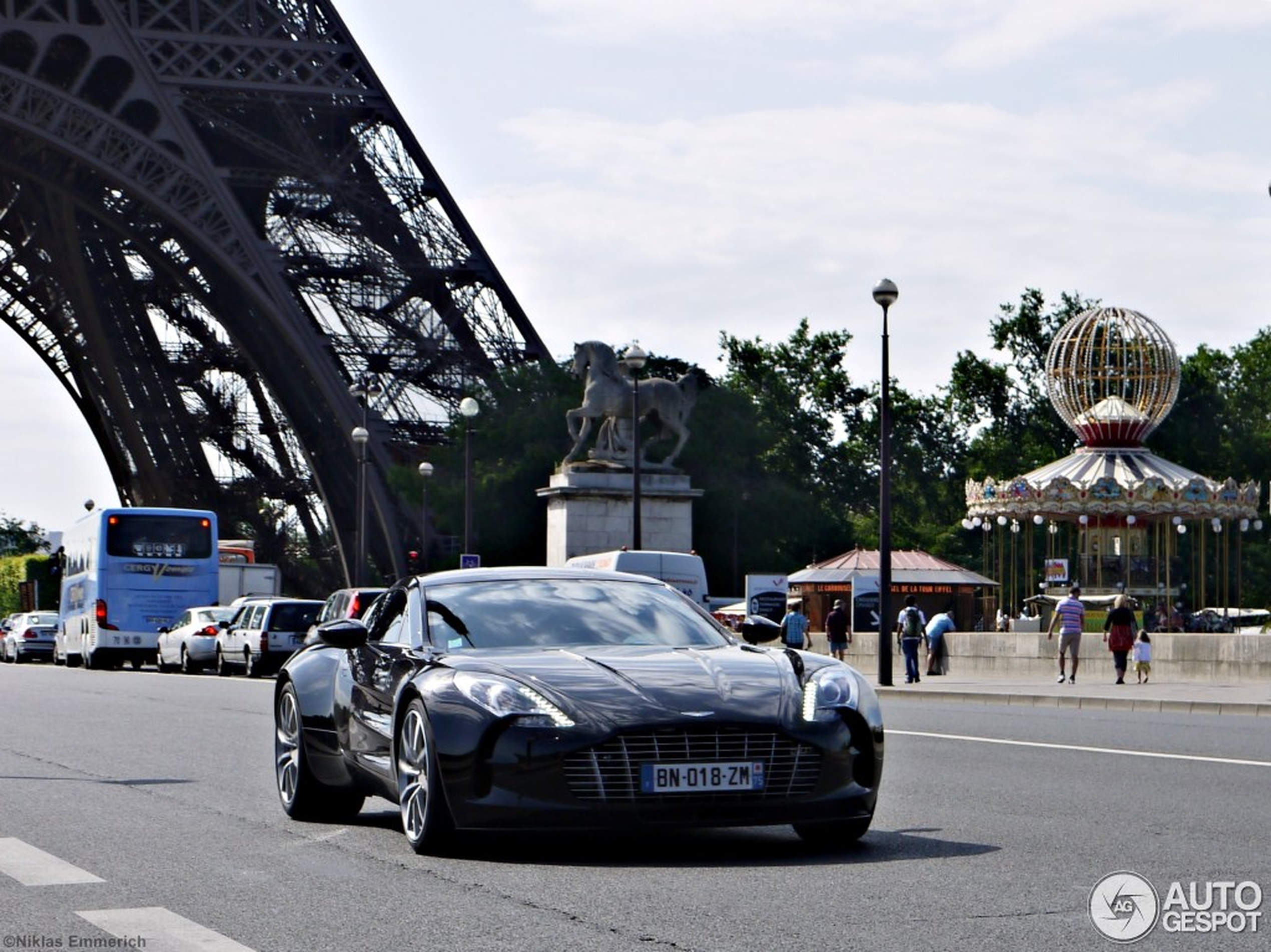 Aston Martin One-77