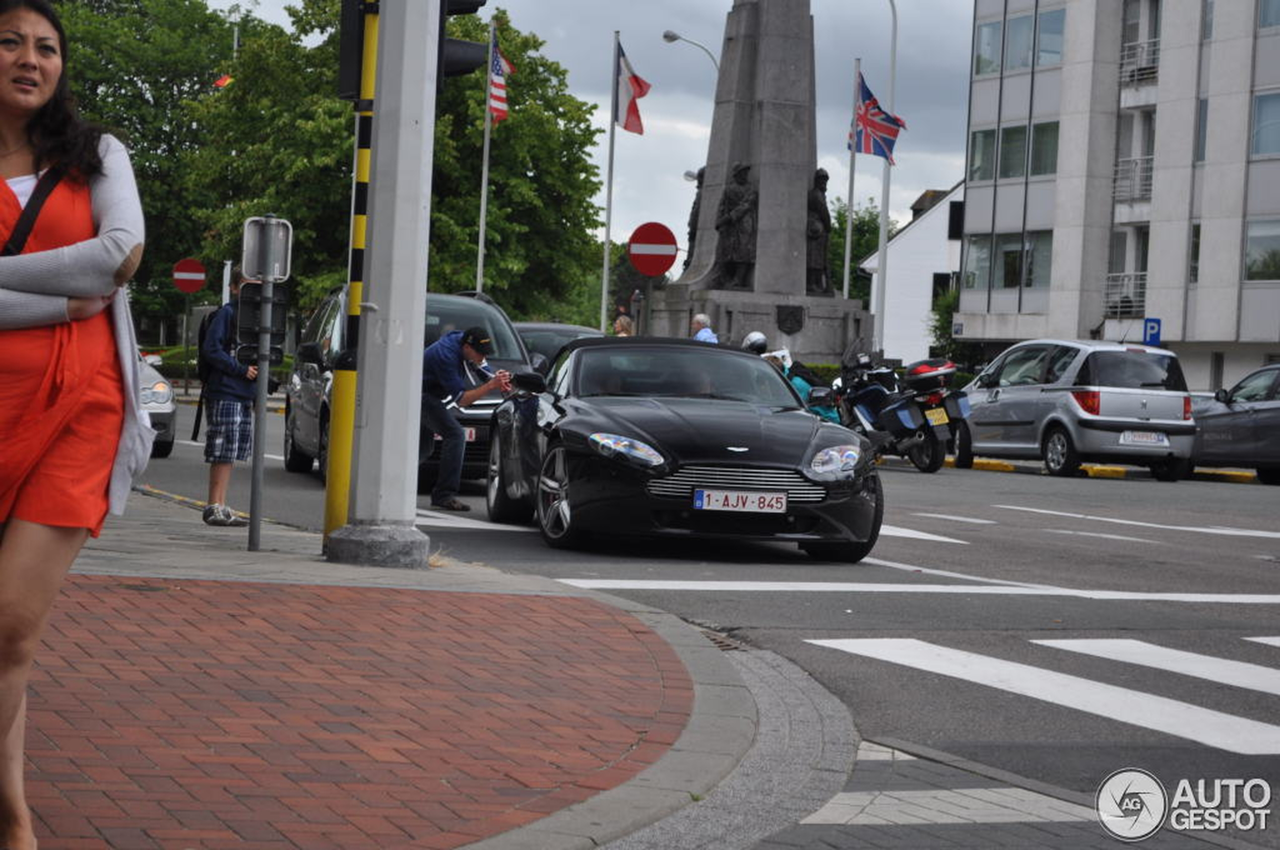 Aston Martin V8 Vantage Roadster