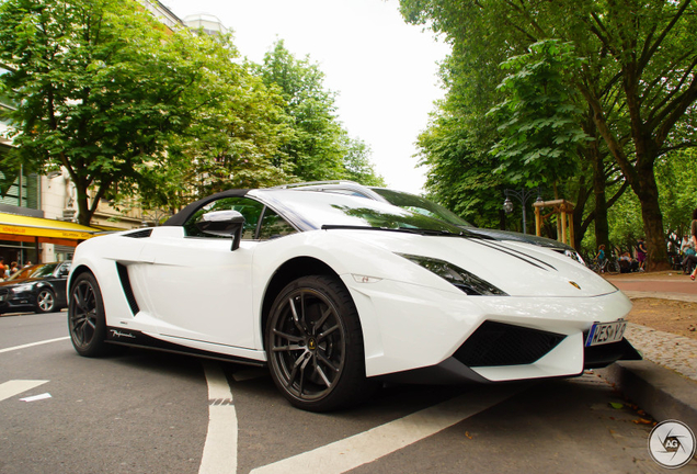 Lamborghini Gallardo LP570-4 Spyder Performante