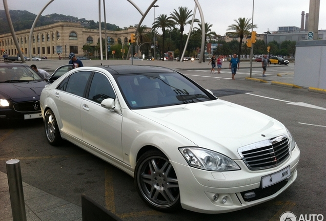 Mercedes-Benz Brabus SV12 S Limousine