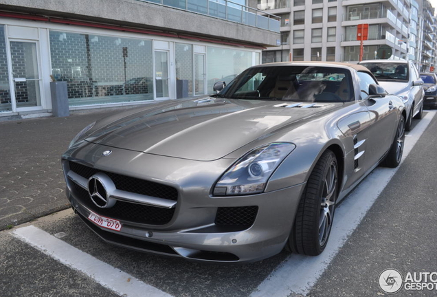 Mercedes-Benz SLS AMG Roadster