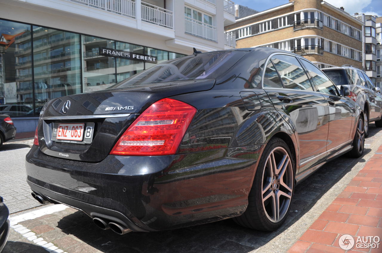 Mercedes-Benz S 63 AMG W221 2010