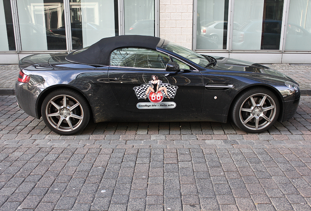 Aston Martin V8 Vantage Roadster