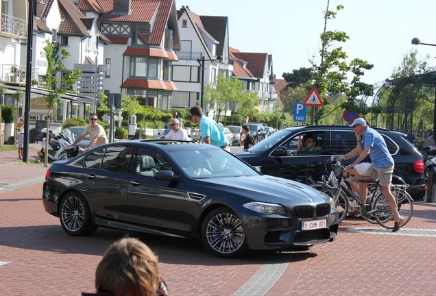 BMW M5 F10 2011