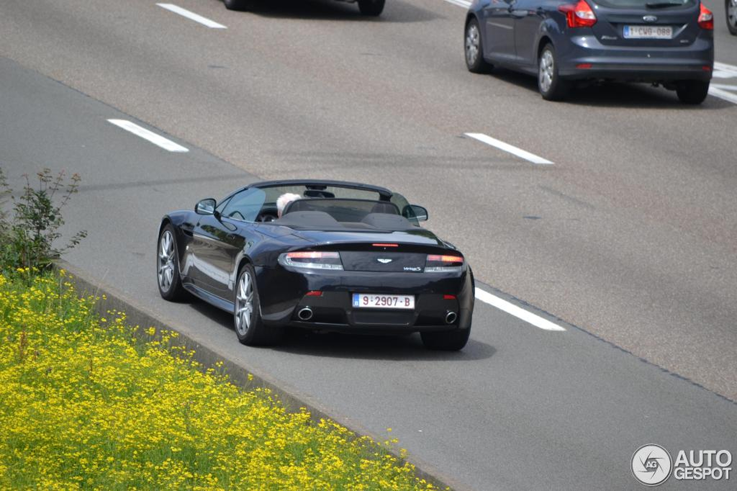 Aston Martin V8 Vantage S Roadster