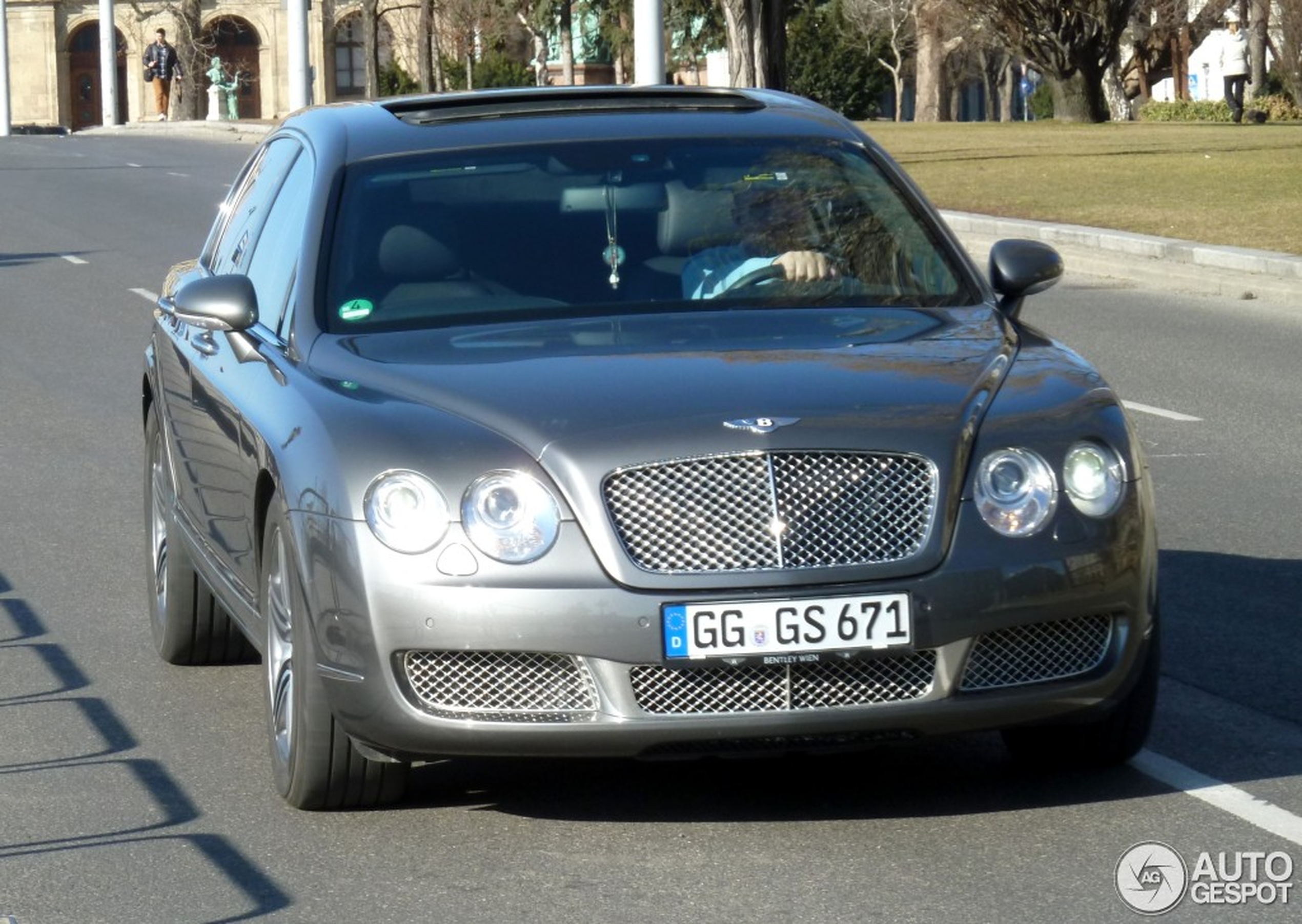 Bentley Continental Flying Spur