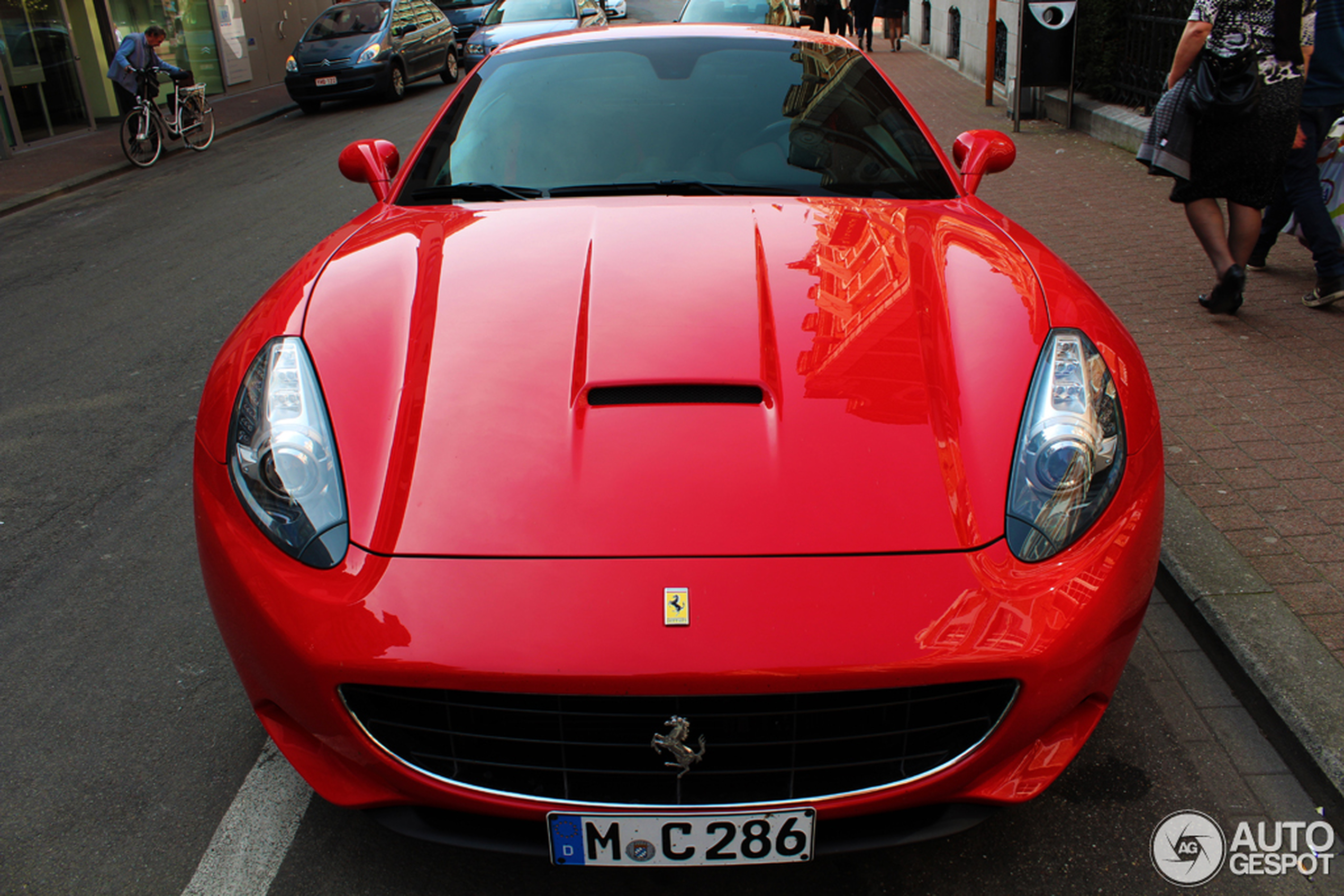 Ferrari California