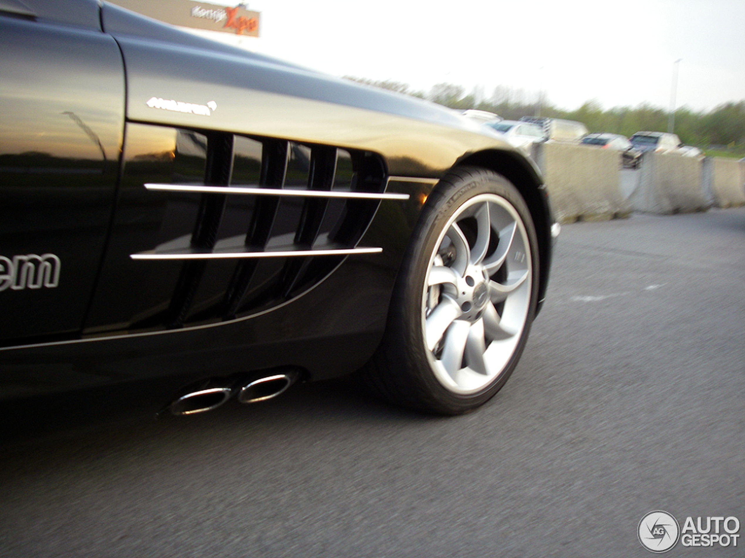 Mercedes-Benz SLR McLaren