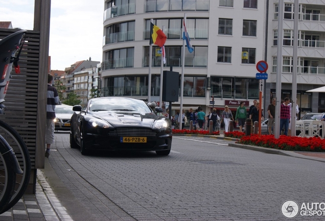 Aston Martin DBS Volante