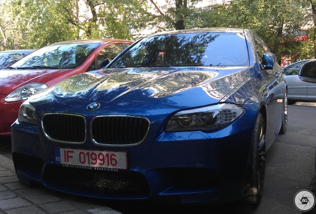 BMW M5 F10 2011