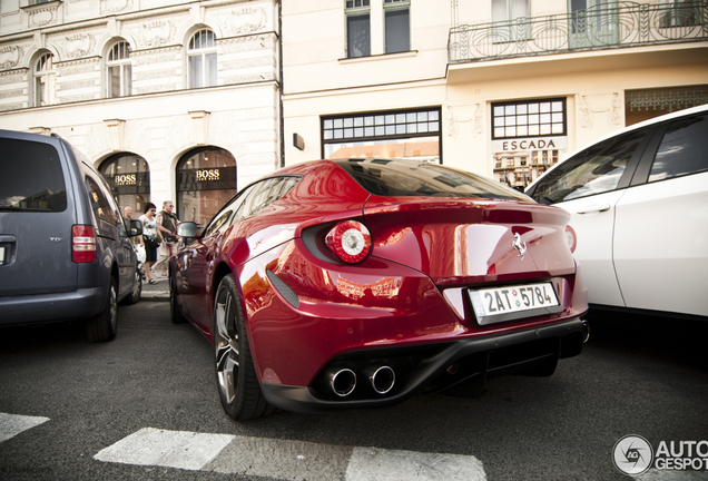 Ferrari FF