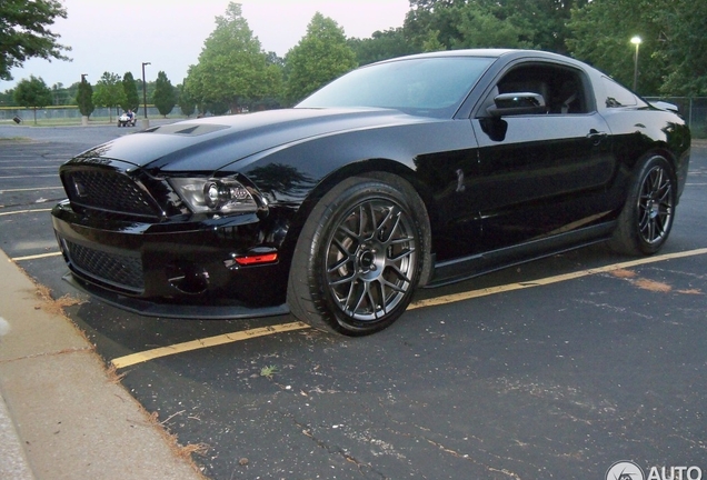 Ford Mustang Shelby GT500 2010