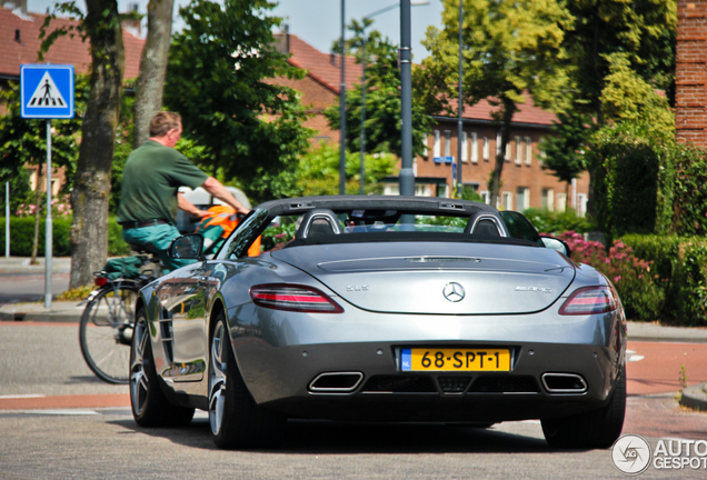 Mercedes-Benz SLS AMG Roadster