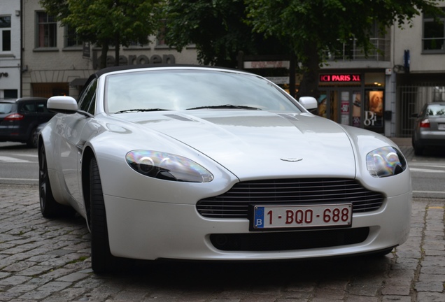 Aston Martin V8 Vantage Roadster