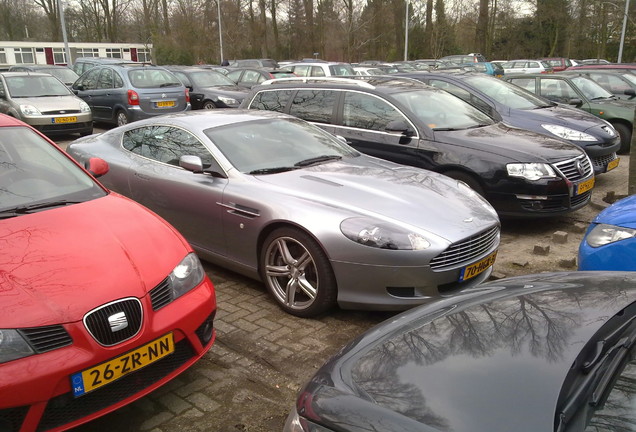 Aston Martin DB9