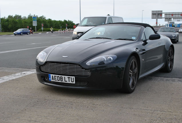 Aston Martin V8 Vantage N400 Roadster