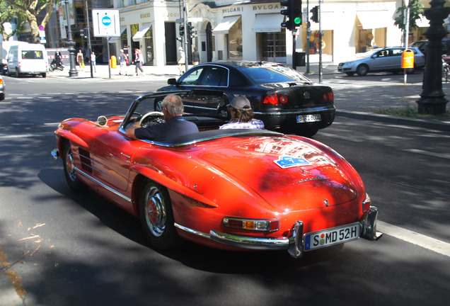 Mercedes-Benz 300SL Roadster