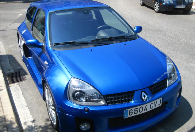 Renault Clio V6 Phase II