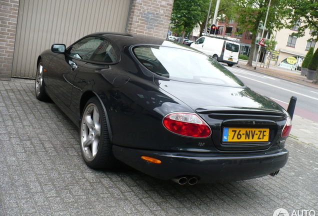 Jaguar XKR