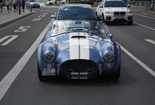 AC Cobra Superformance 427