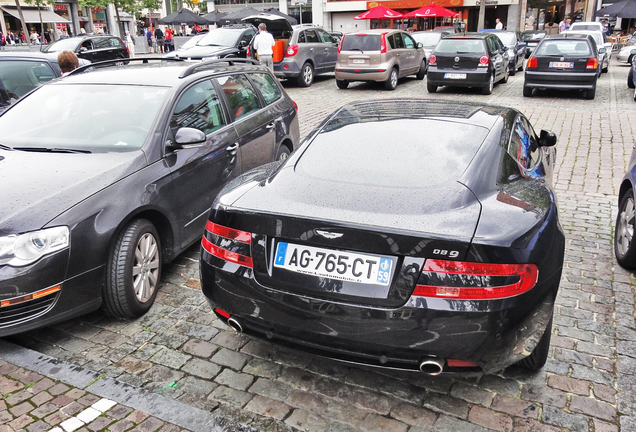 Aston Martin DB9