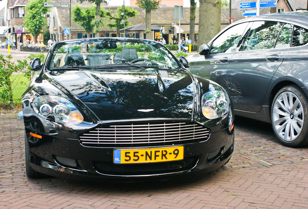 Aston Martin DB9 Volante