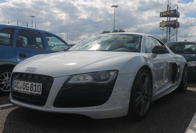 Audi R8 V10