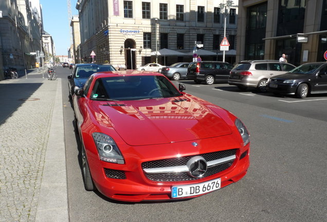 Mercedes-Benz SLS AMG