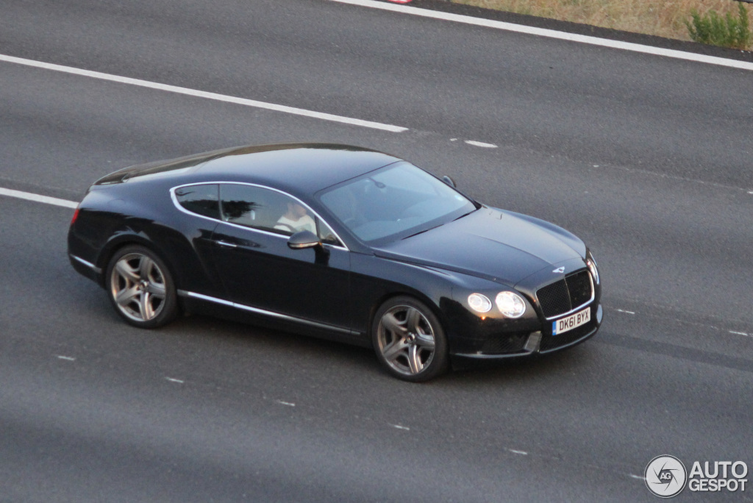 Bentley Continental GT V8