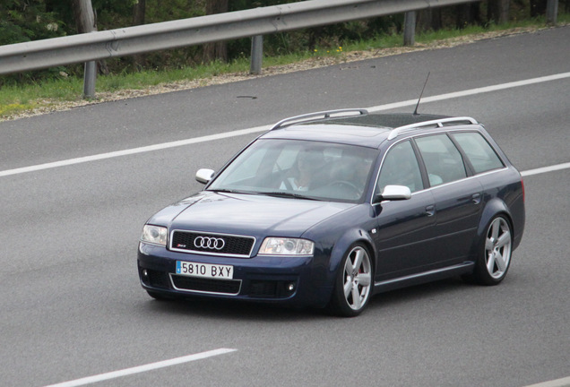 Audi RS6 Avant C5