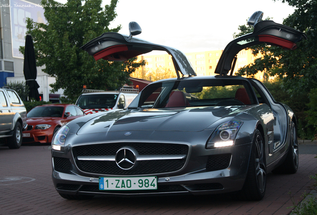 Mercedes-Benz SLS AMG