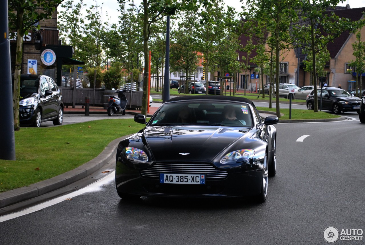 Aston Martin V8 Vantage Roadster