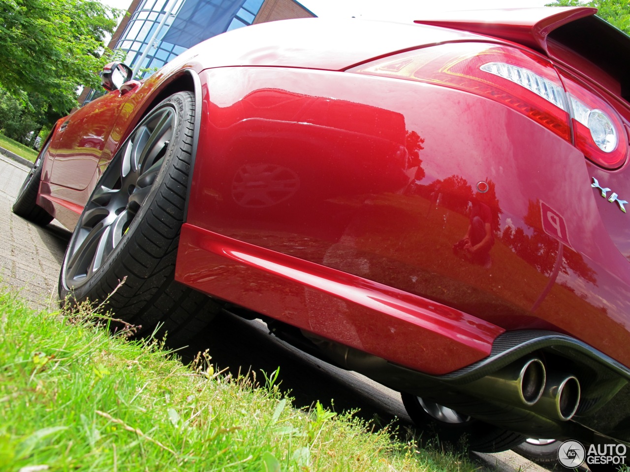 Jaguar XKR-S 2012