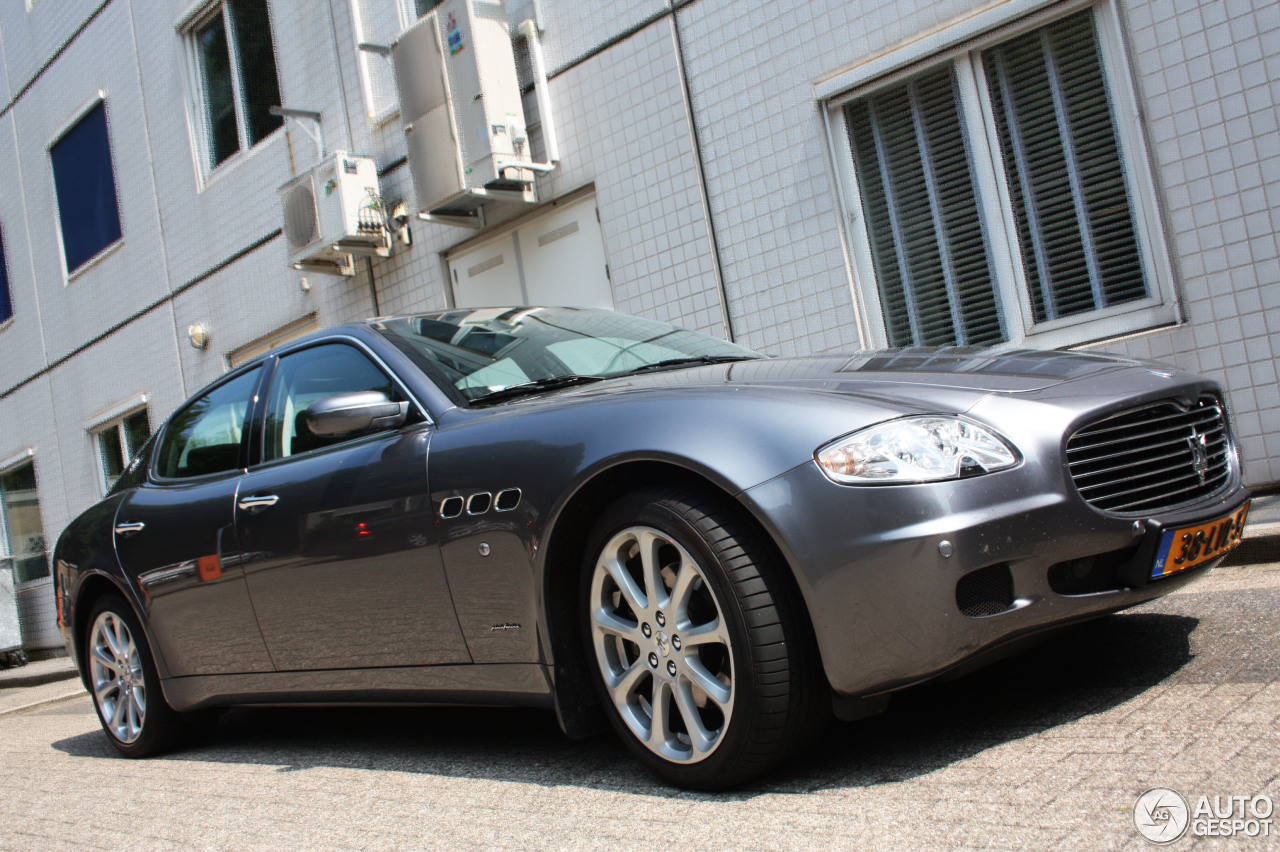 Maserati Quattroporte